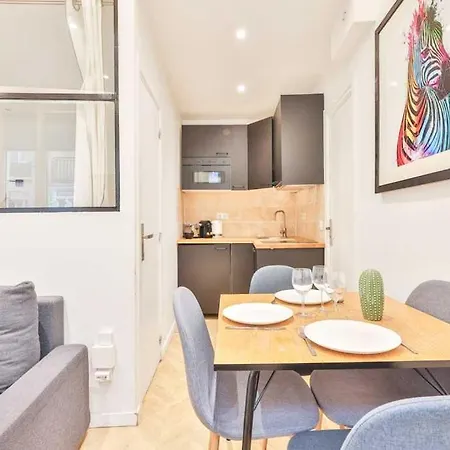 Cosy In The Heart Of Le Marais Paris